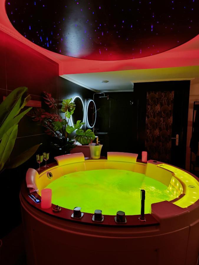 Appartement La Loveroom Bdsm De 